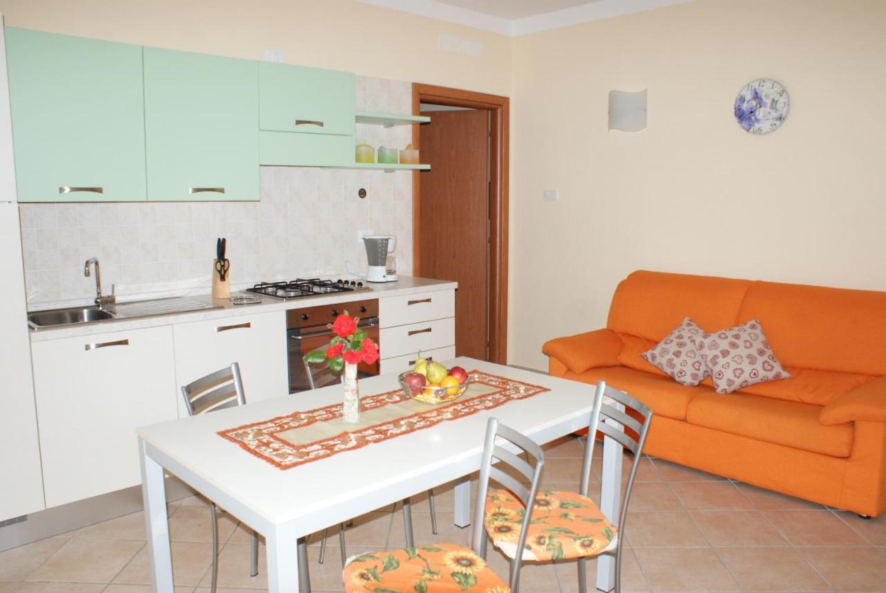 La Casa Di Pericle Aparthotel Brenzone sul Garda Kültér fotó